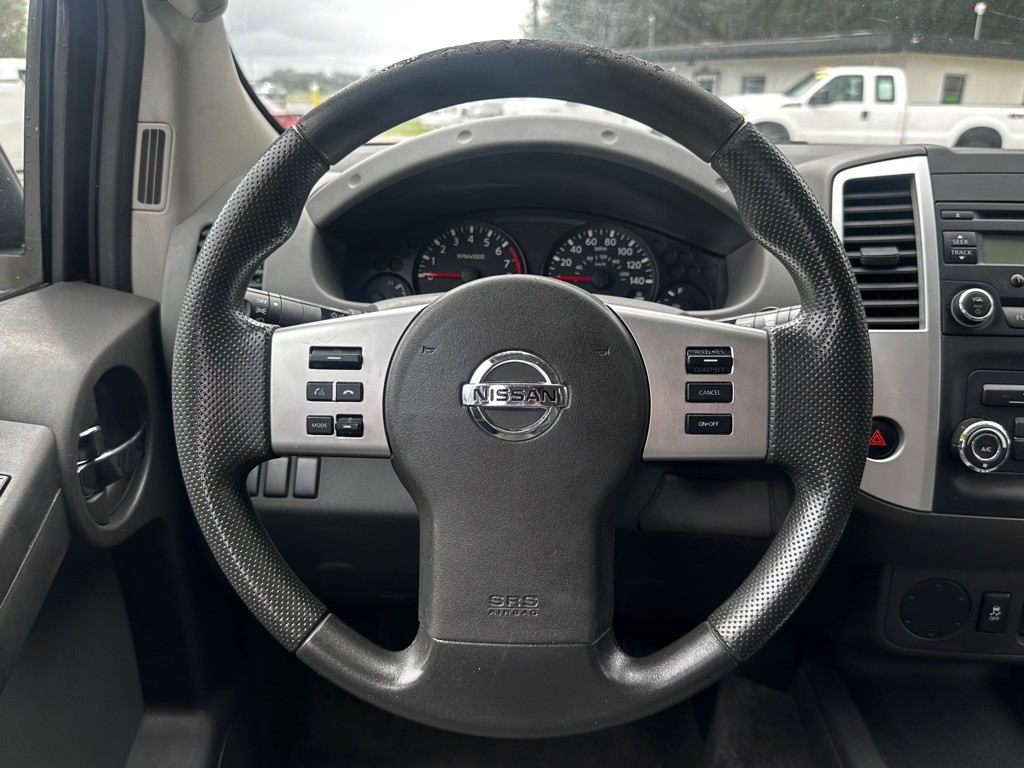 2014 Nissan Xterra Image 28