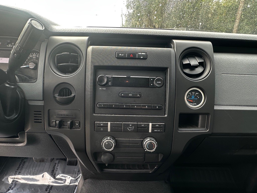 2014 Ford F-150 Image 28