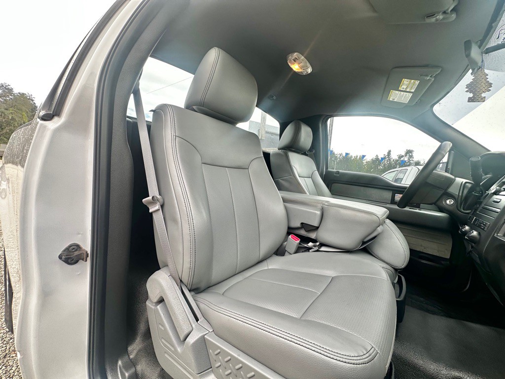 2014 Ford F-150 Image 40