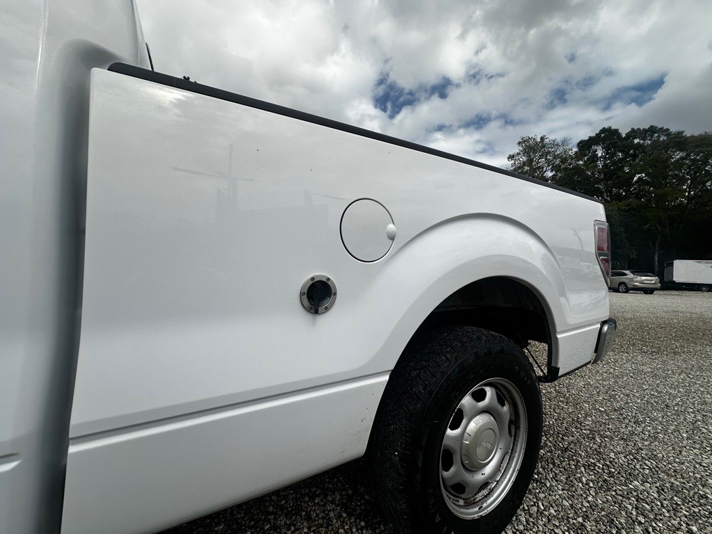 2014 Ford F-150 Image 10