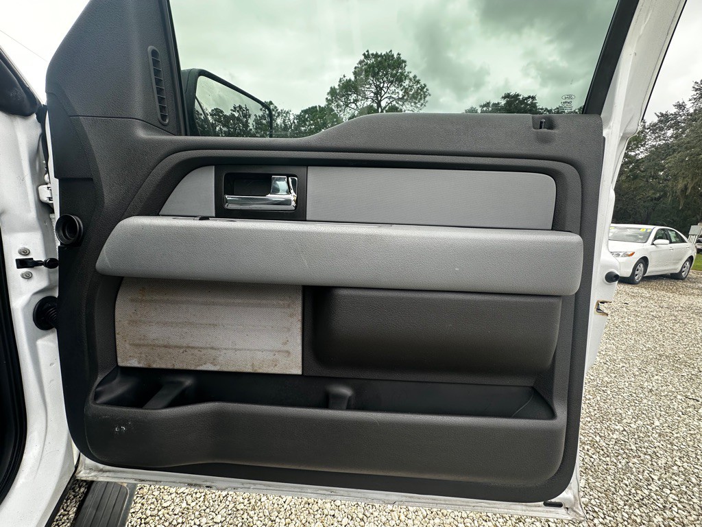 2014 Ford F-150 Image 40