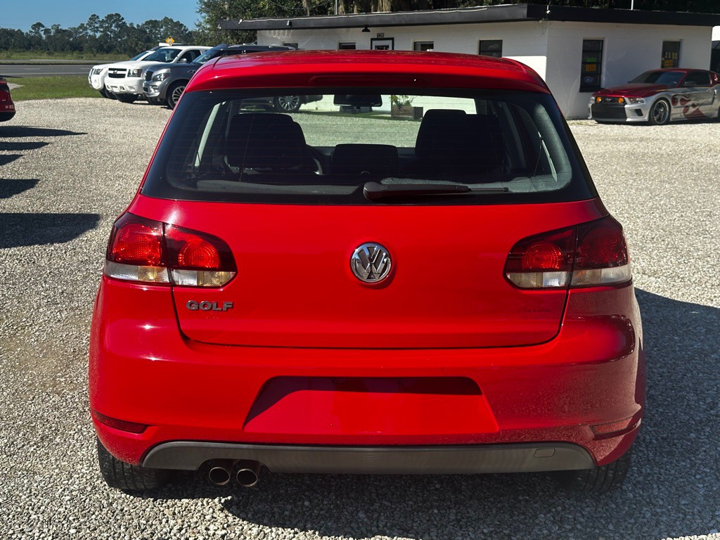 2013 Volkswagen Golf Image 6