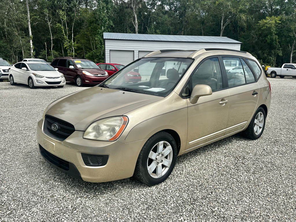 2007 Kia Rondo Image 3