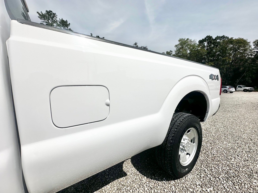 2015 Ford F-250 Image 10
