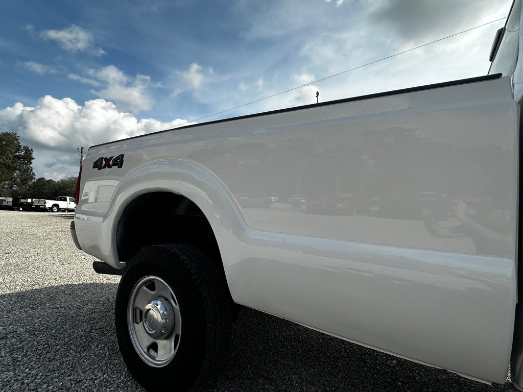 2015 Ford F-250 Image 12