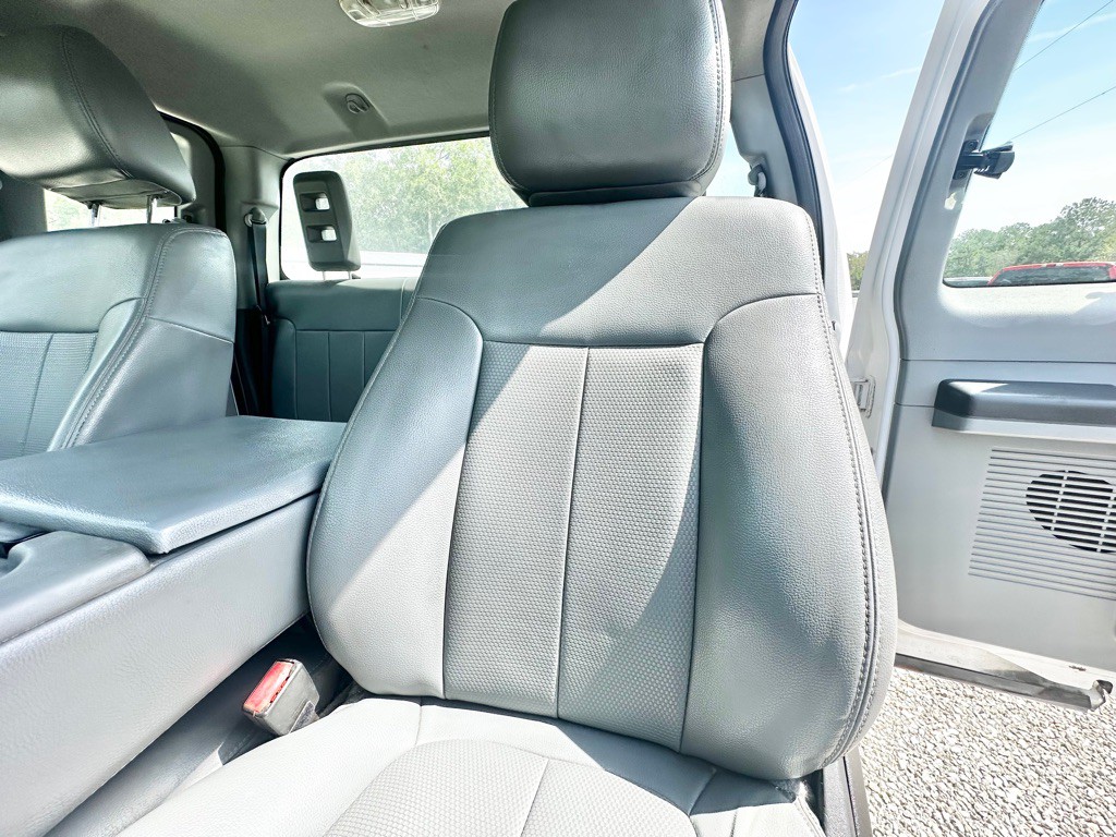 2015 Ford F-250 Image 17