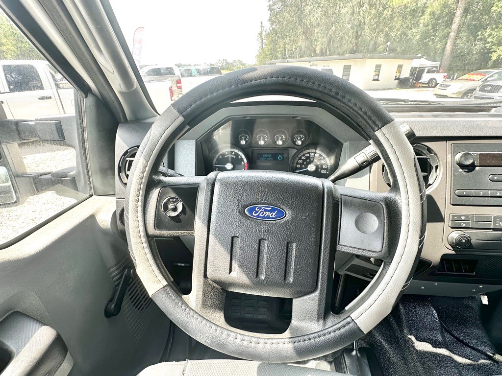 2015 Ford F-250 Image 22