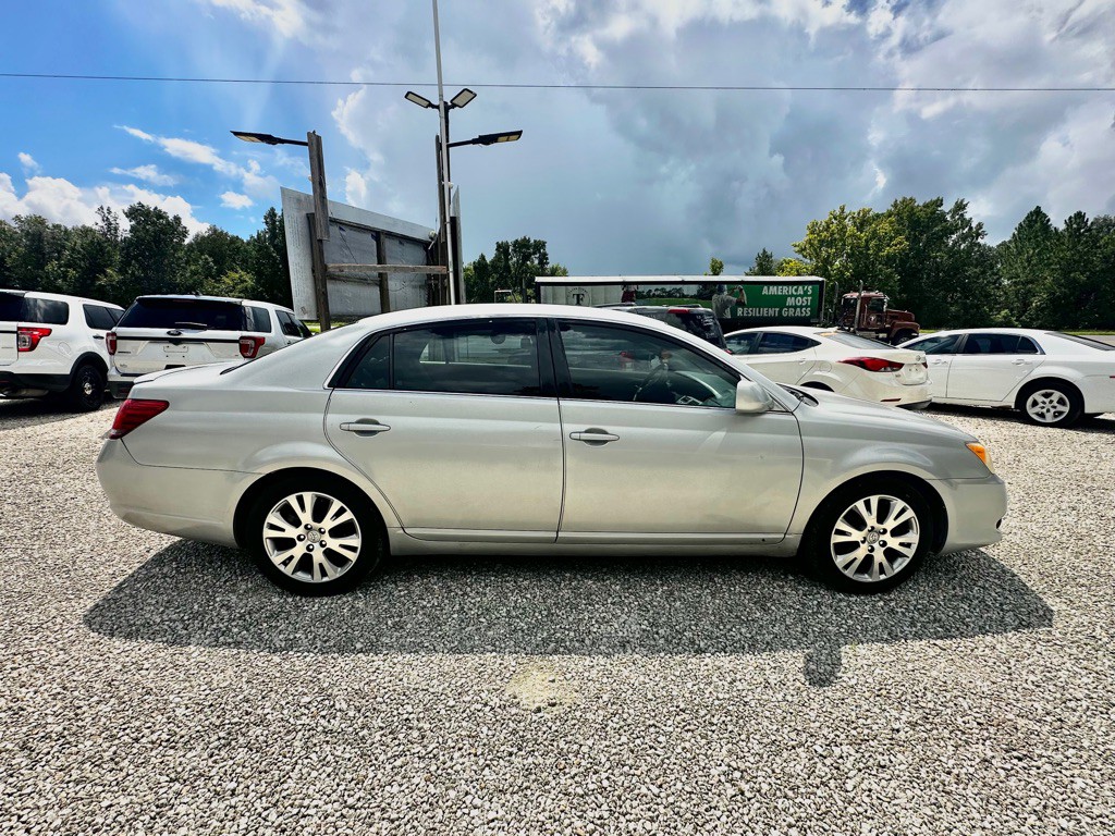 2008 Toyota Avalon Image 9