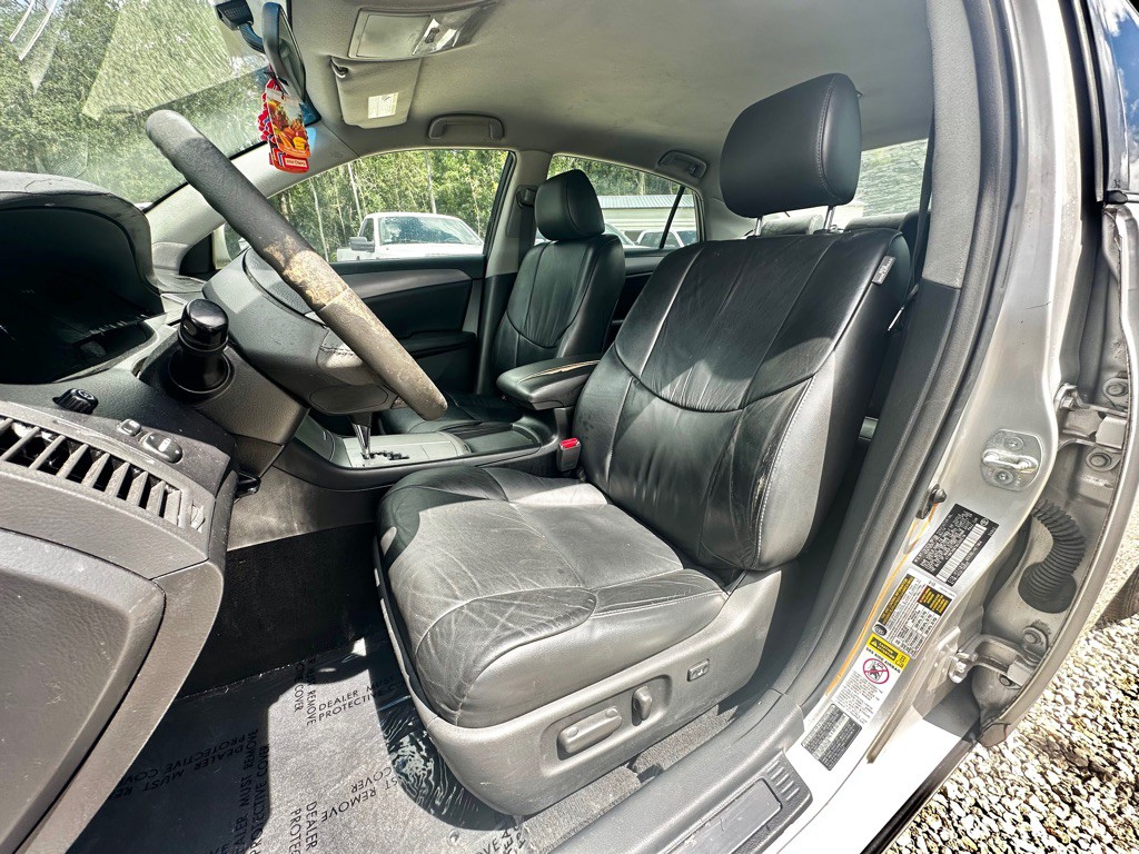 2008 Toyota Avalon Image 10