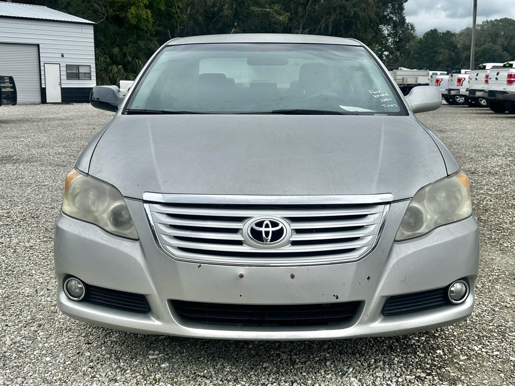 2008 Toyota Avalon Image 2