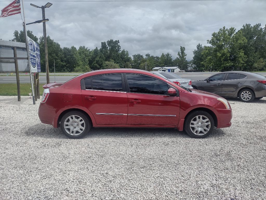 2012 Nissan Sentra Image 2