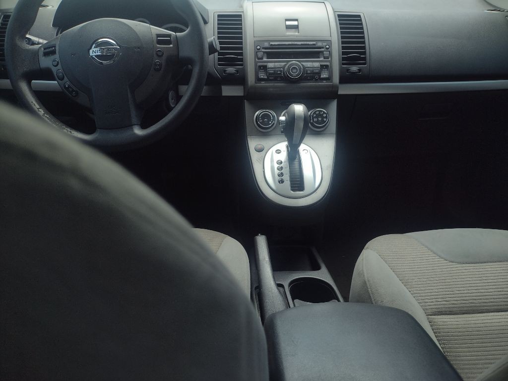 2012 Nissan Sentra Image 9