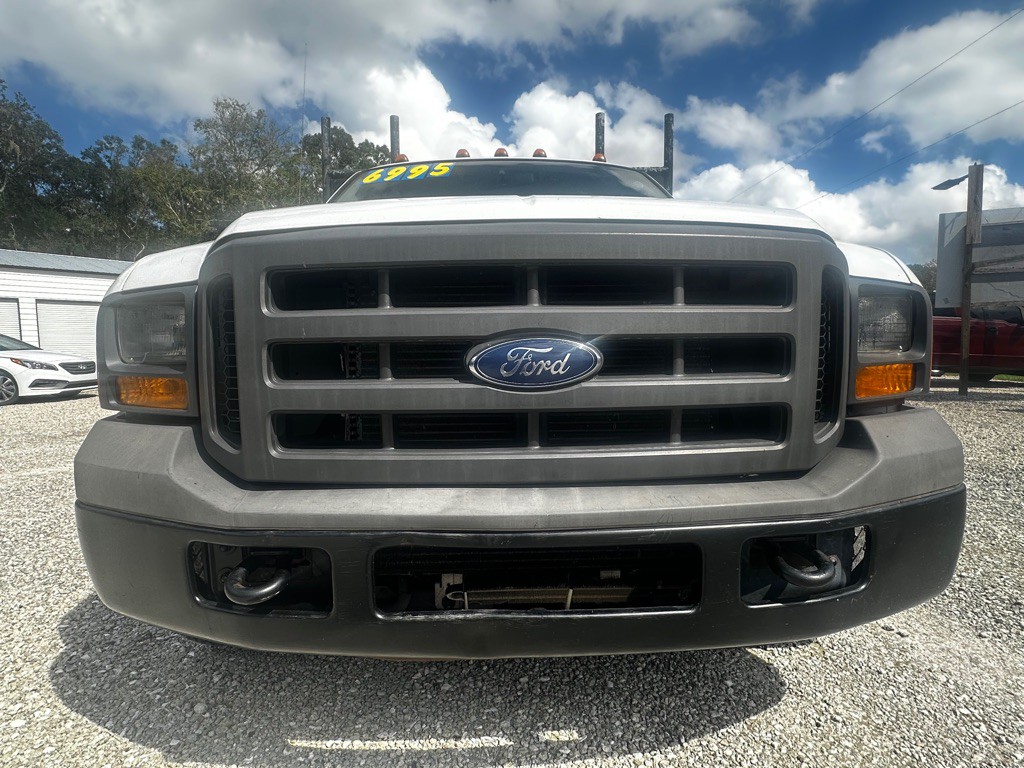 2005 Ford F-350 Image 11