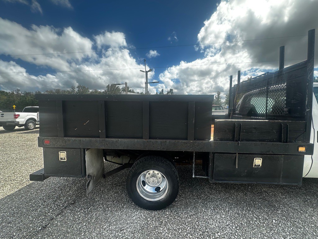 2005 Ford F-350 Image 15