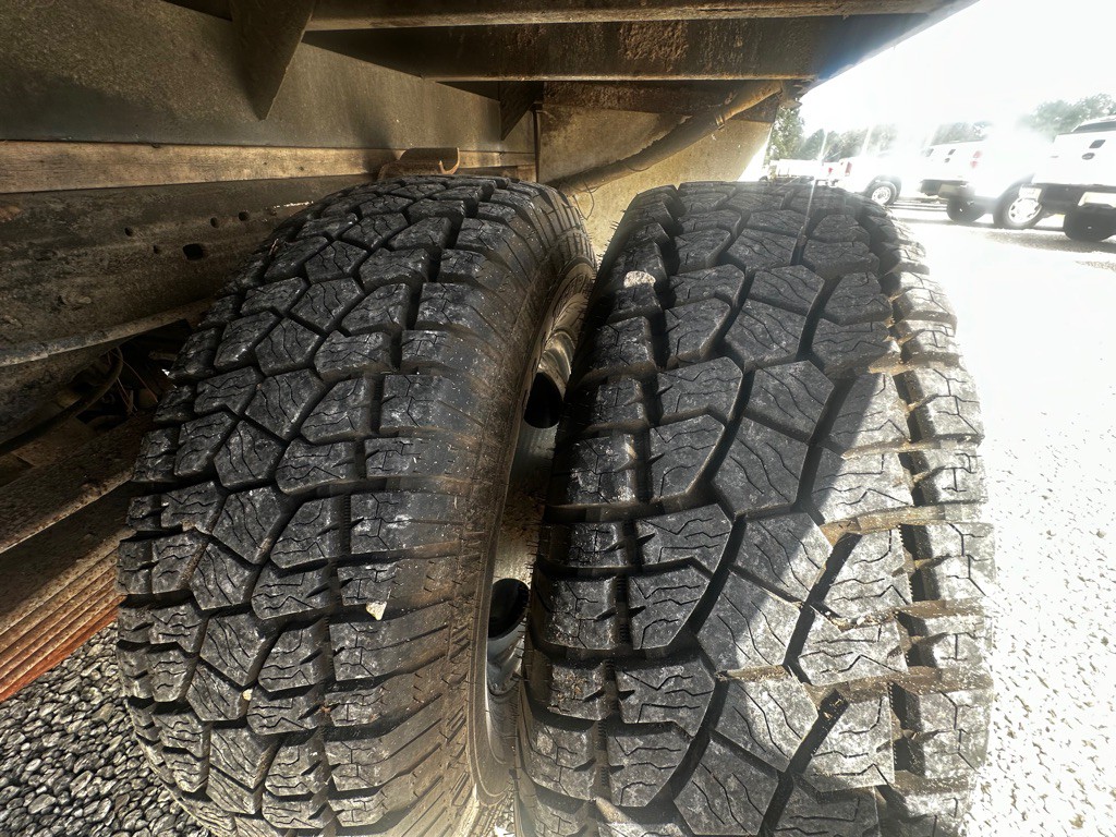 2005 Ford F-350 Image 20