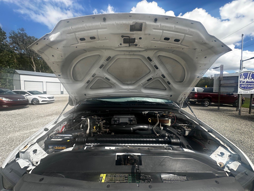 2005 Ford F-350 Image 33