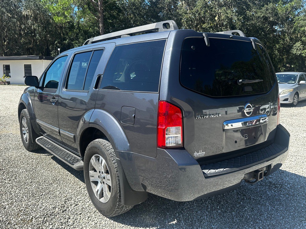 2011 Nissan Pathfinder Image 5