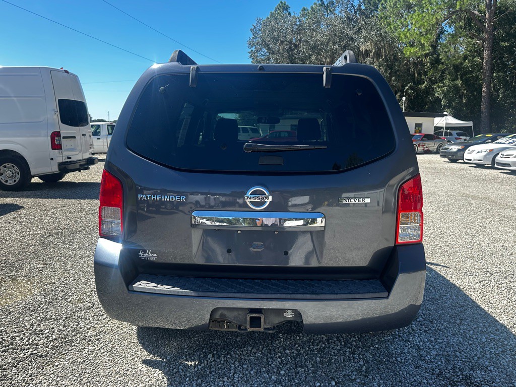 2011 Nissan Pathfinder Image 6