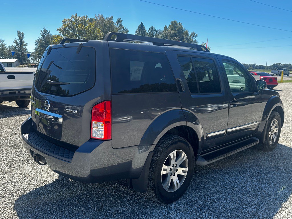 2011 Nissan Pathfinder Image 7