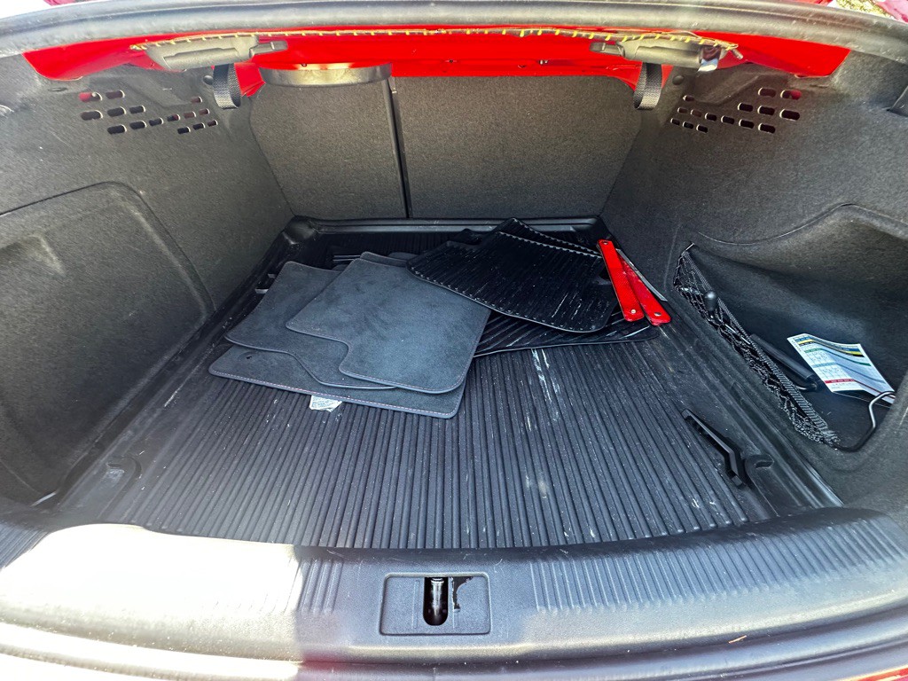 2015 Audi A4 Image 38