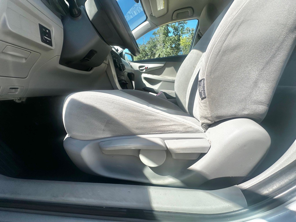 2009 Toyota Corolla Image 17