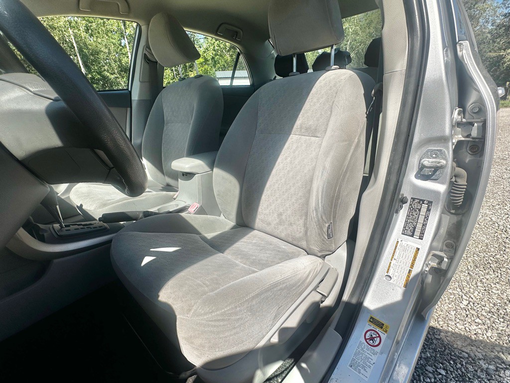 2009 Toyota Corolla Image 18