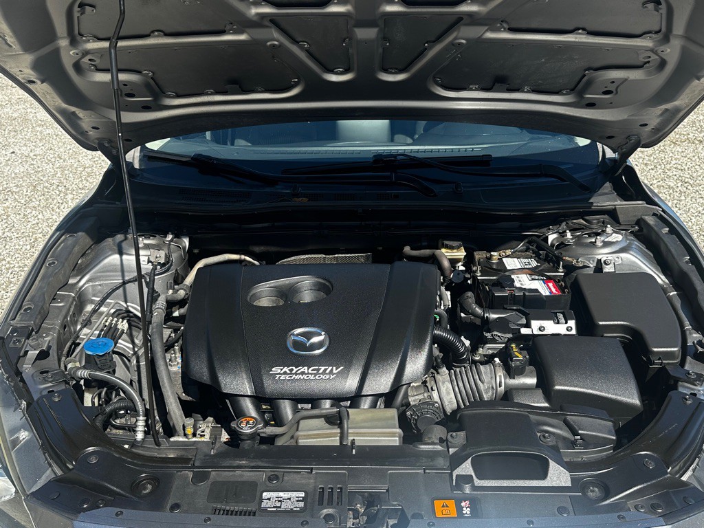 2016 Mazda Mazda3 Image 40
