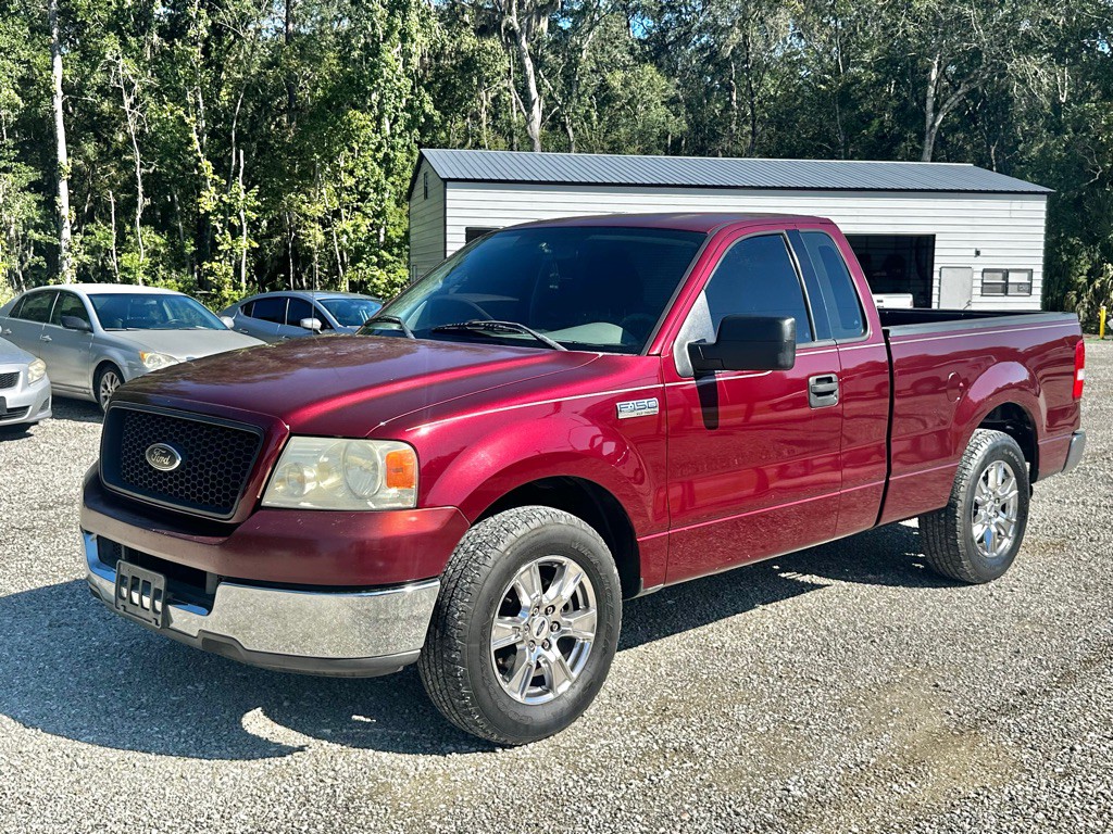2004 Ford F-150 Image 1