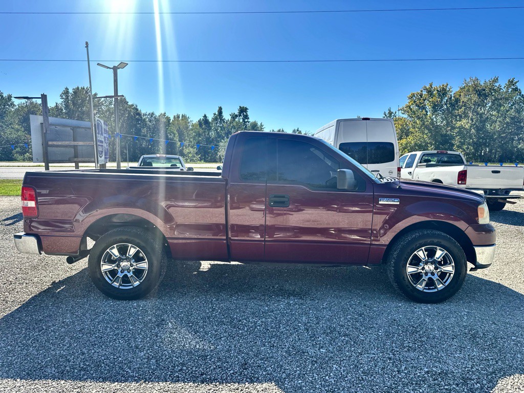 2004 Ford F-150 Image 8