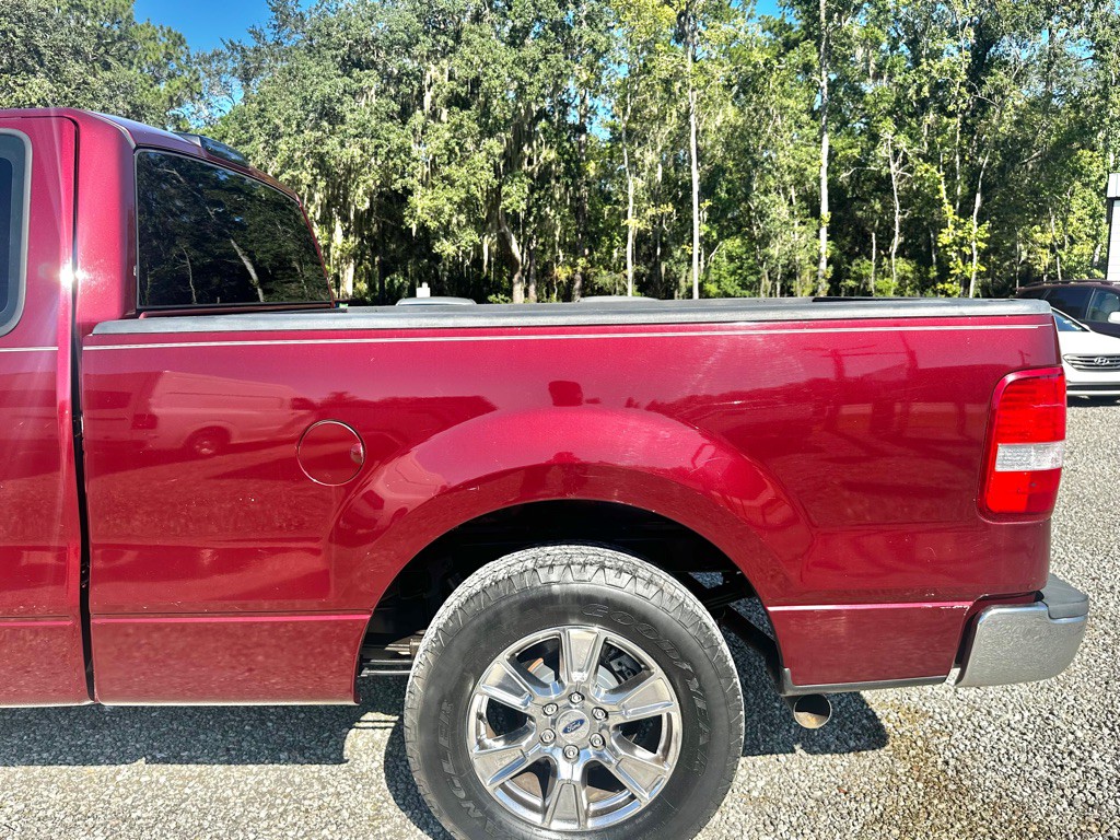2004 Ford F-150 Image 10