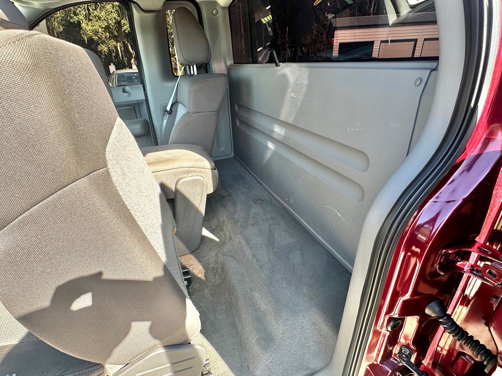 2004 Ford F-150 Image 20