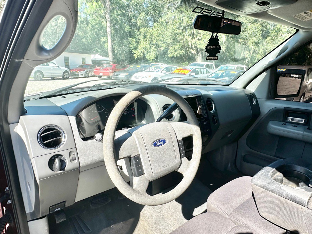 2004 Ford F-150 Image 24