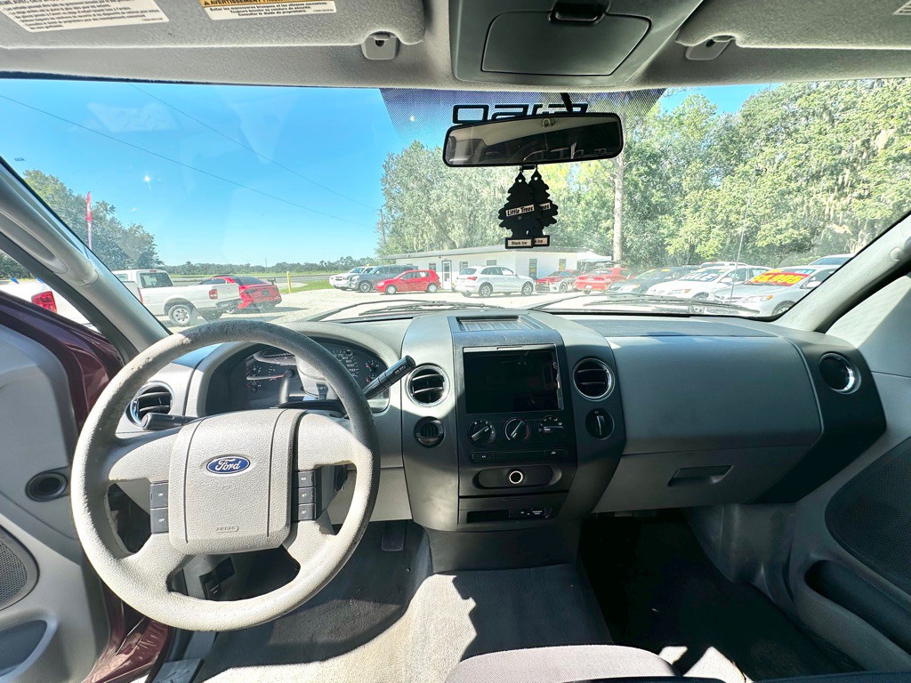 2004 Ford F-150 Image 28