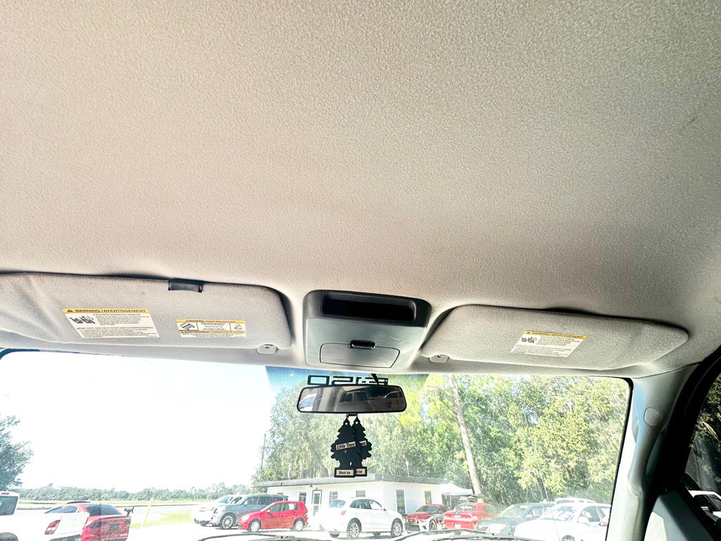 2004 Ford F-150 Image 29