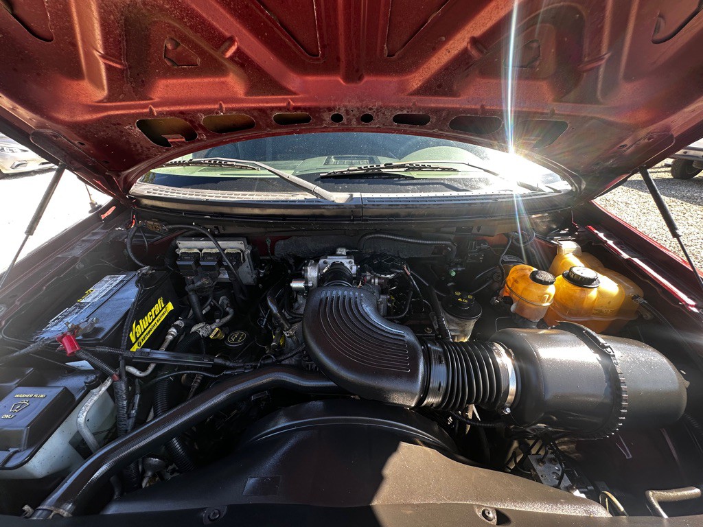 2004 Ford F-150 Image 35