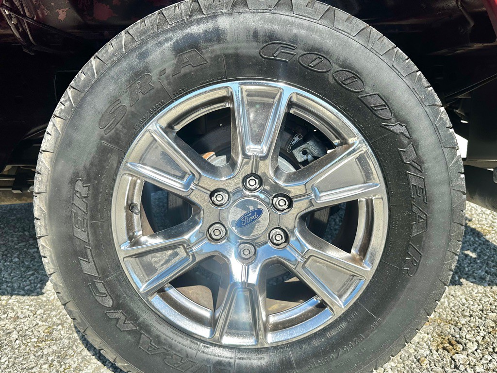 2004 Ford F-150 Image 39