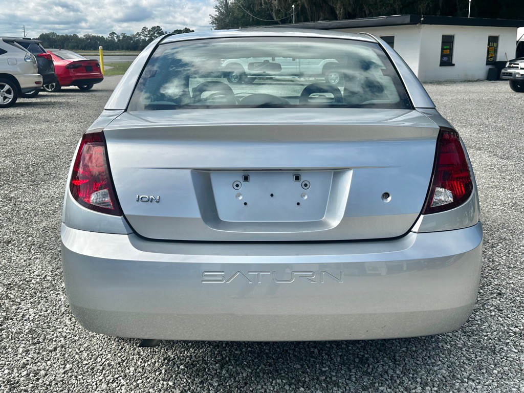 2004 Saturn ION Image 6
