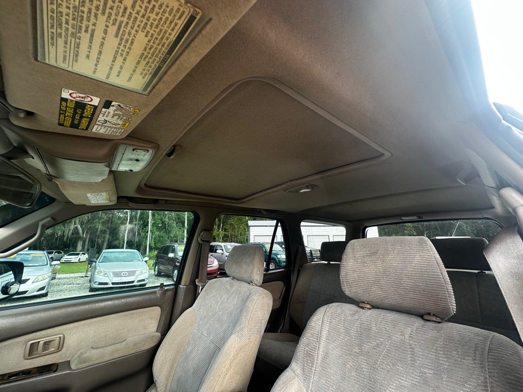 2000 Toyota 4Runner Image 17