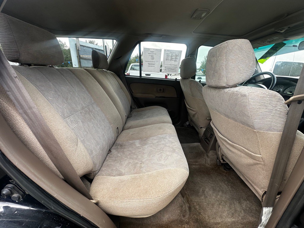 2000 Toyota 4Runner Image 21