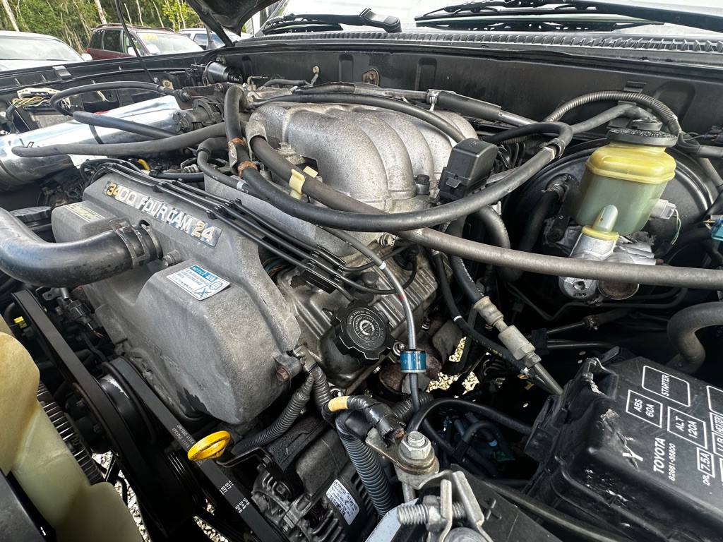 2000 Toyota 4Runner Image 28