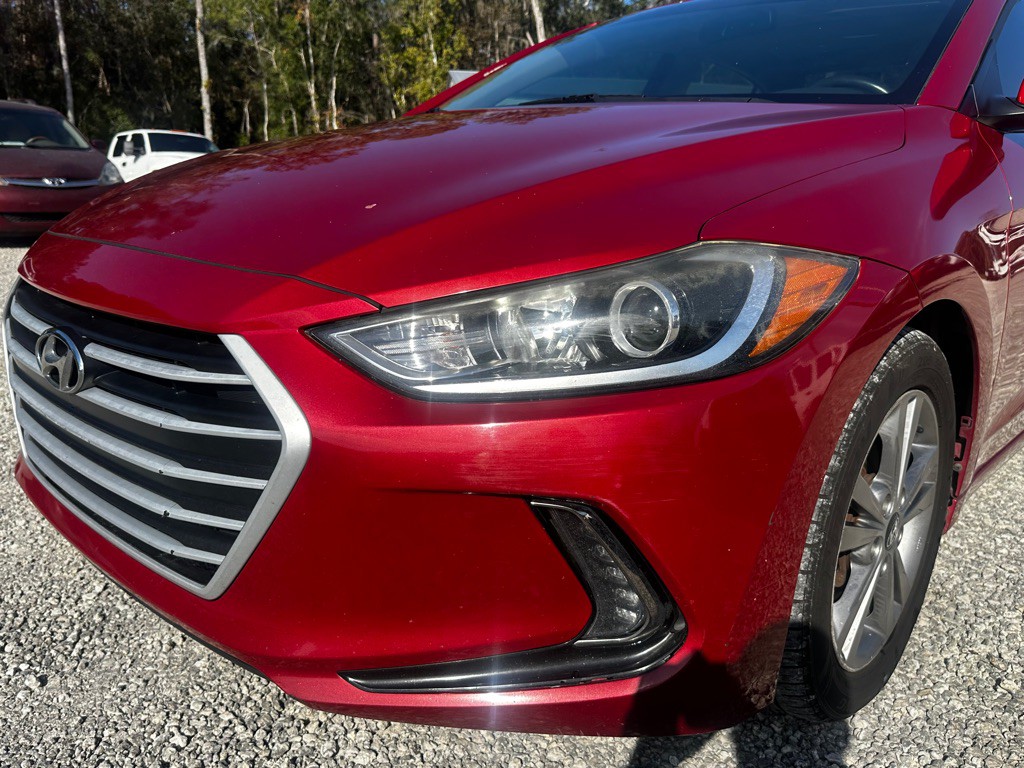 2017 Hyundai Elantra Image 10