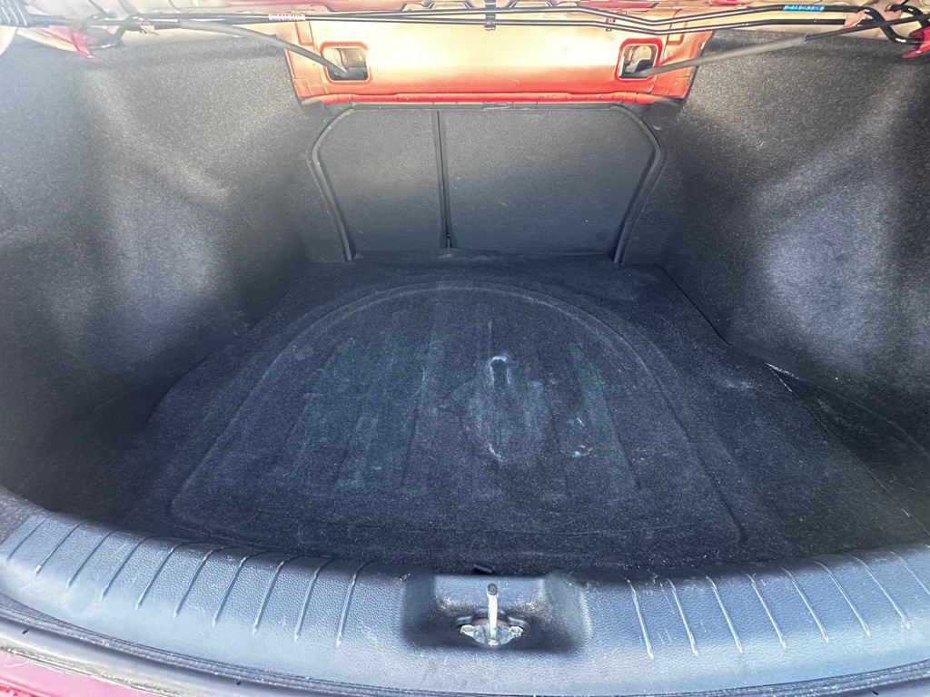 2017 Hyundai Elantra Image 39