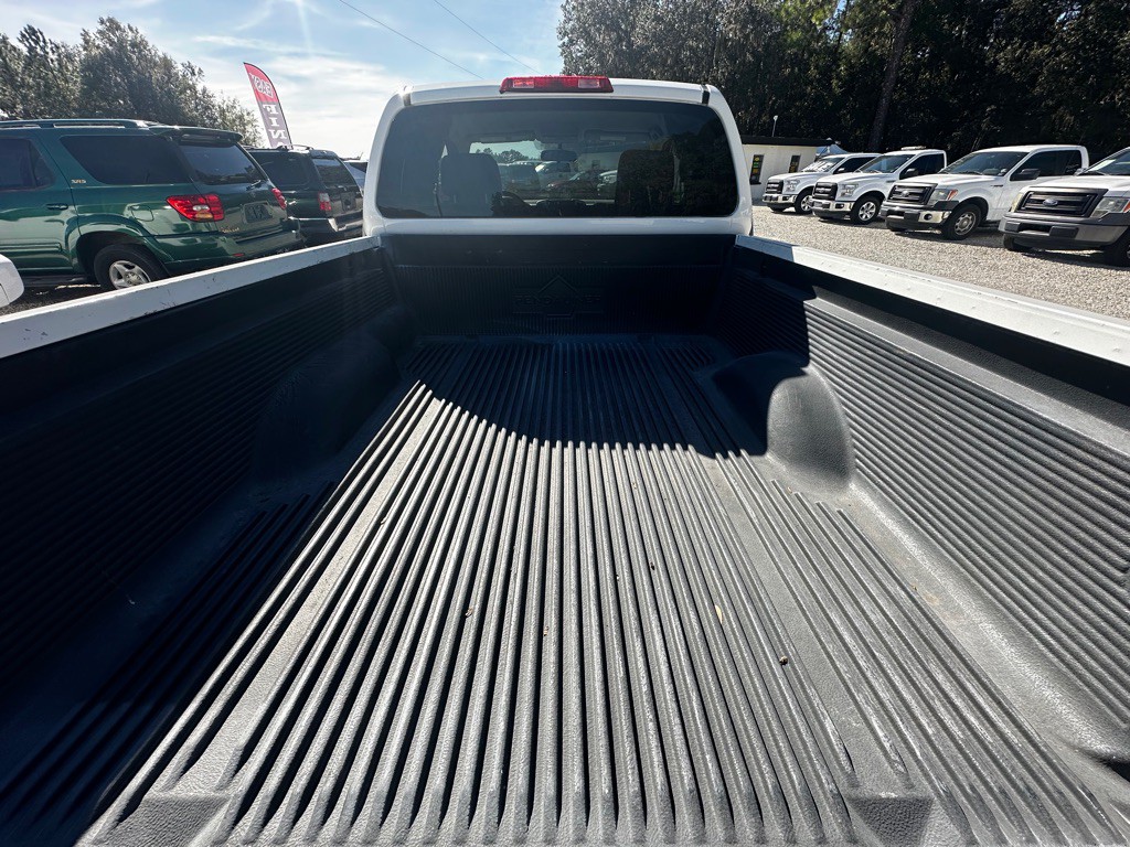 2016 Nissan Frontier Image 18