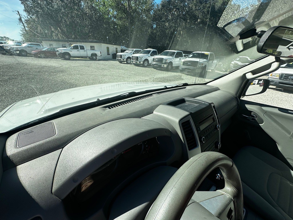 2016 Nissan Frontier Image 26