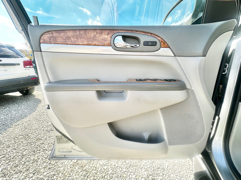 2012 Buick Enclave Image 14