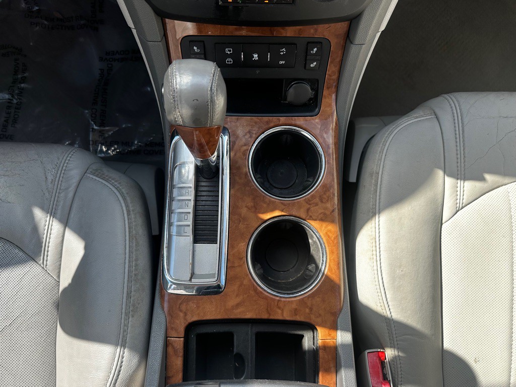 2012 Buick Enclave Image 24