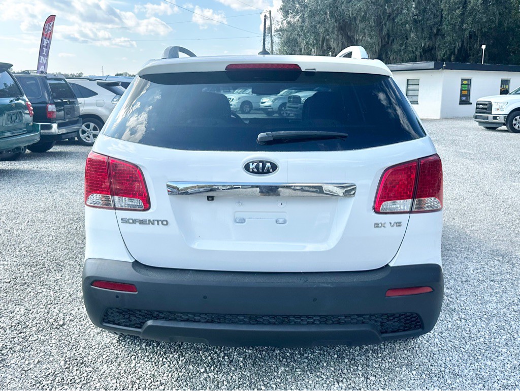 2011 Kia Sorento Image 6