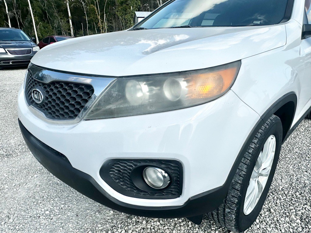 2011 Kia Sorento Image 12
