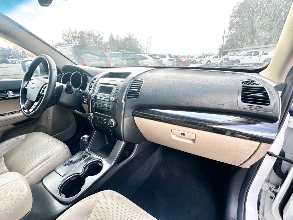 2011 Kia Sorento Image 30