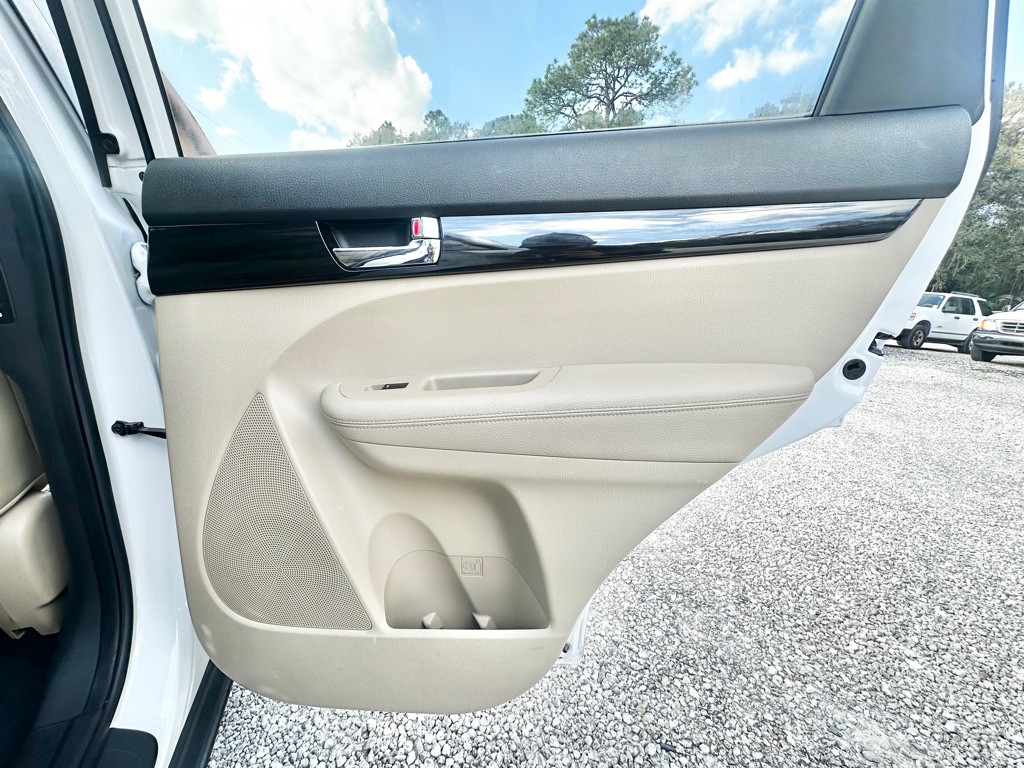 2011 Kia Sorento Image 34